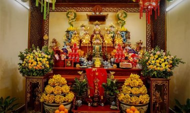 Vấn đề lập điện tư gia thờ thánh